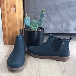 Bogs Sweet Pea rain boot